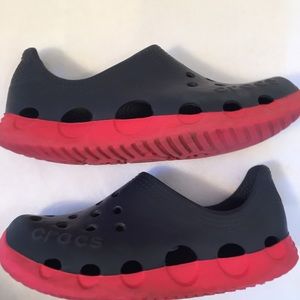 Crocs Water Shoes Loafer Slip Ons Sz 1